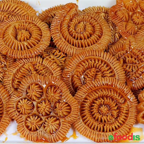 নকশি পিঠা আখের গুড়  শিরা সহ